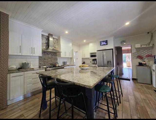4 BEDROOM HOUSE FOR SALE IN RANDHART